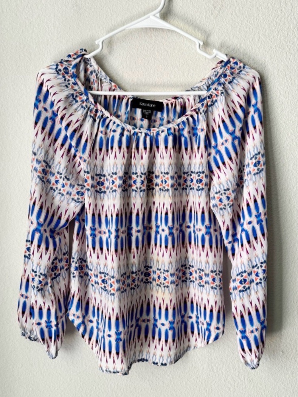 Karenโ Kane Silk Blue & White Patterned Peasant Blouse Small